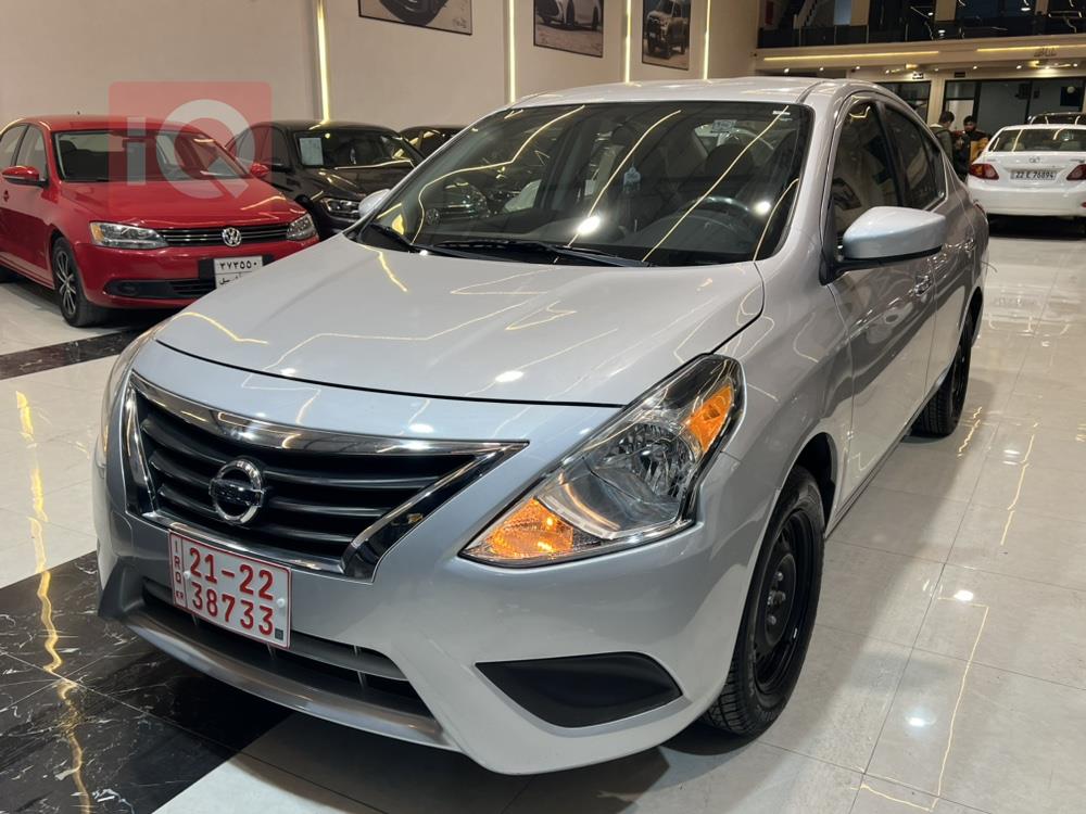 Nissan Versa